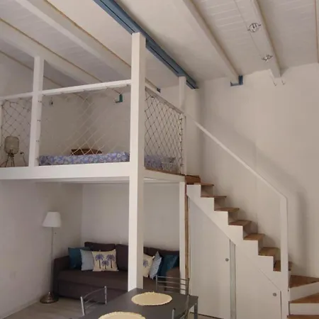 Apartmán La Casa Del Paguro Bernardo SantʼAntìoco